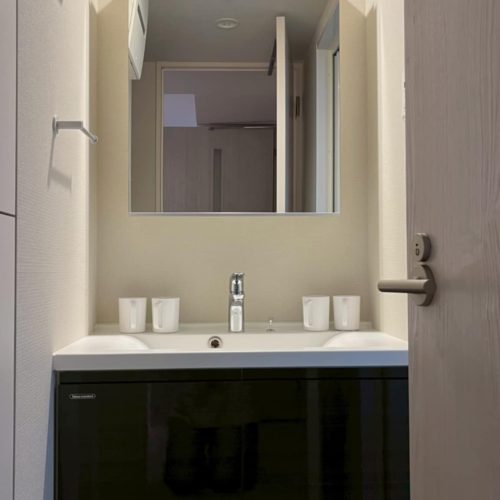 69a677c6-6975-48e9-9a75-546e7652fd23