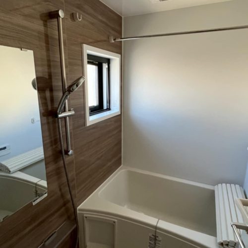 be988458-9de5-4c6c-9350-3f3c27332a2c